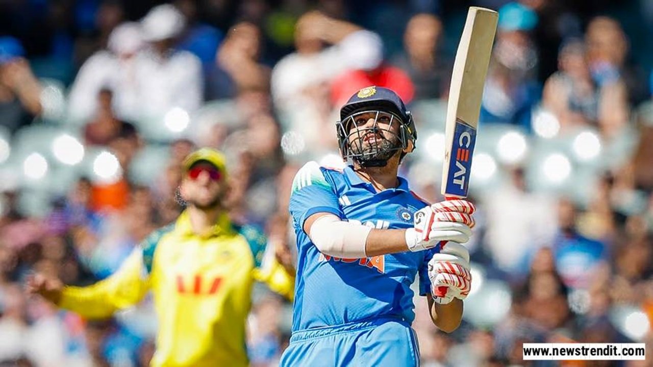 India Crush Australia in Sydney
